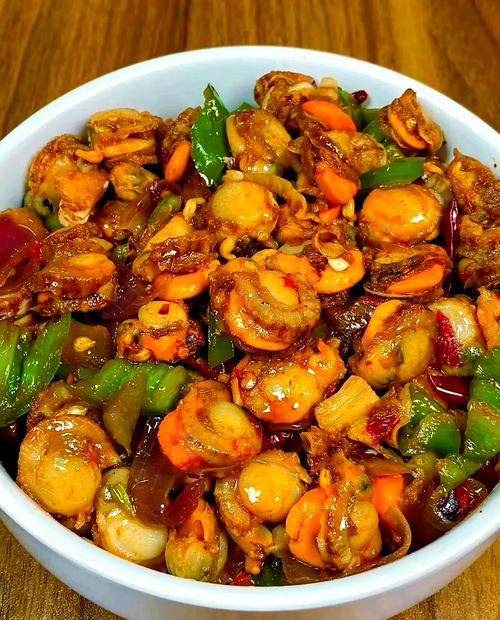 麻辣海鲜猪肉料理做法-图1