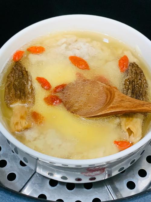 宝宝能喝螺旋藻汤吗?-图2 宝宝能喝螺旋藻汤吗?-图2