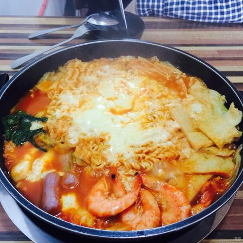 海鲜年糕火锅图片大全,有哪些神仙吃法?-图1 海鲜年糕火锅图片大全,有哪些神仙吃法?-图1