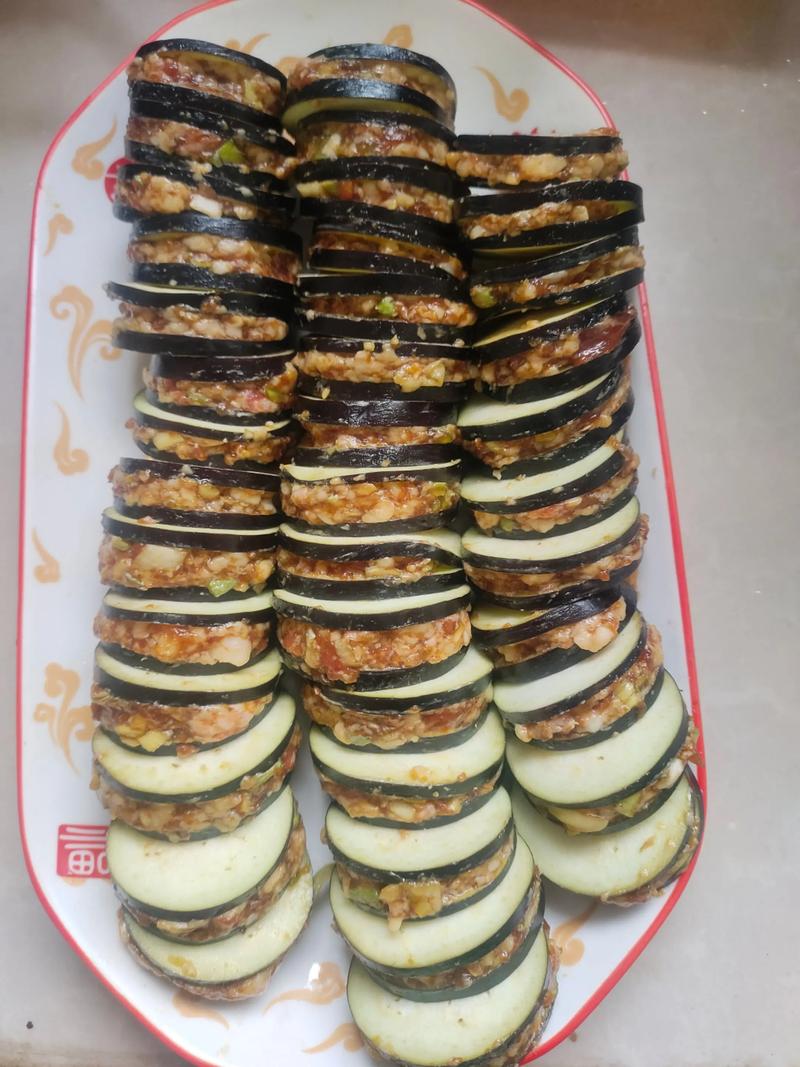 酱香蒸茄盒的家常做法-图3 酱香蒸茄盒的家常做法-图3