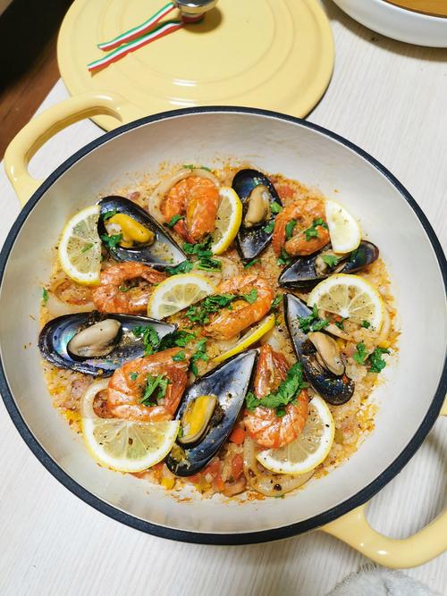 西班牙海鲜饭怎么做才正宗？-图2