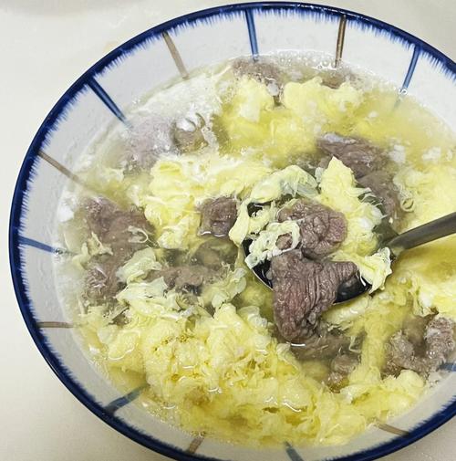 宝宝瘦肉汤怎么做更营养易消化？-图1