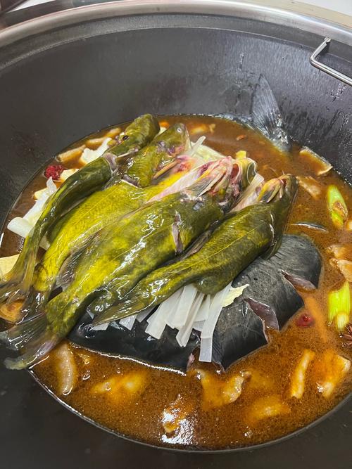 鲢子鱼家常做法怎么做好吃?-图2 鲢子鱼家常做法怎么做好吃?-图2