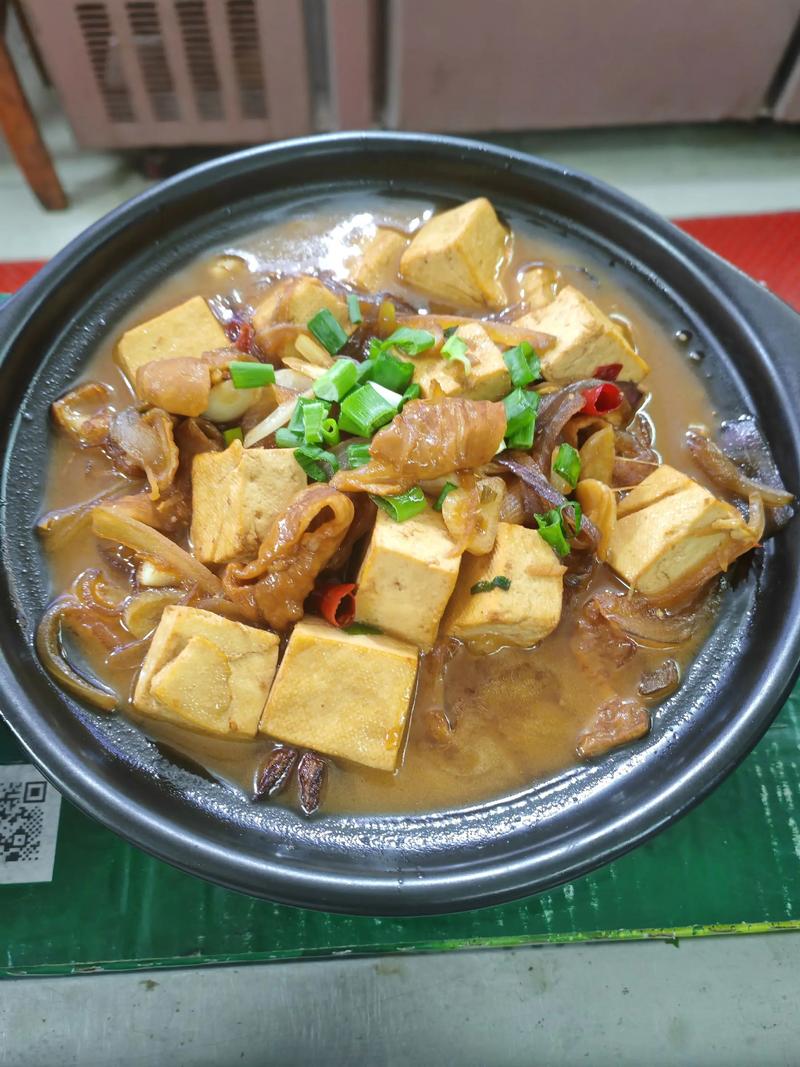 肥肠豆腐汤怎么做才好吃？-图1