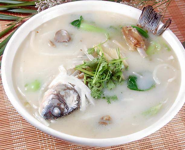 鲫鱼烫怎么做？家常做法大全来了！-图3