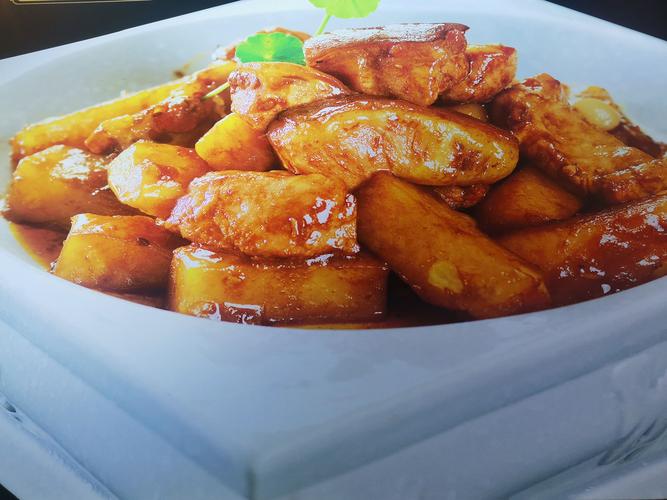 蝗鱼炖土豆怎么做好吃又入味？-图2