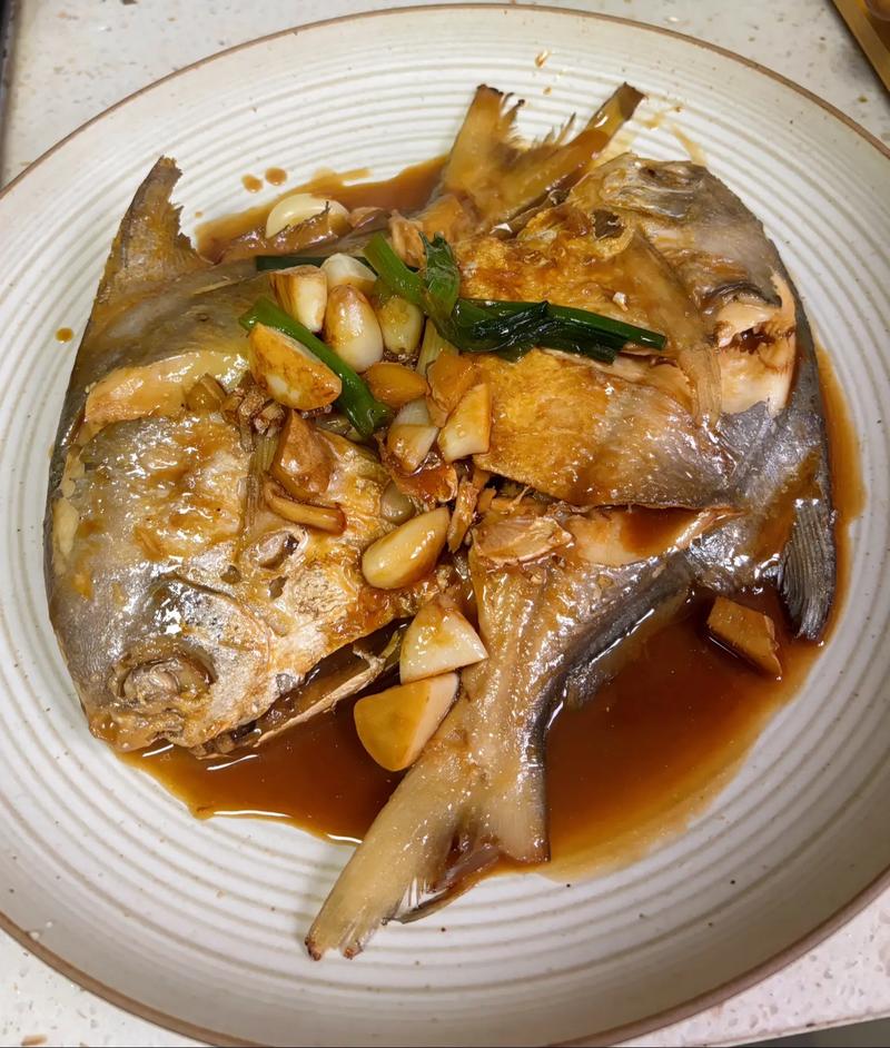 红烧鲳扁鱼家常做法怎么做?-图1 红烧鲳扁鱼家常做法怎么做?-图1