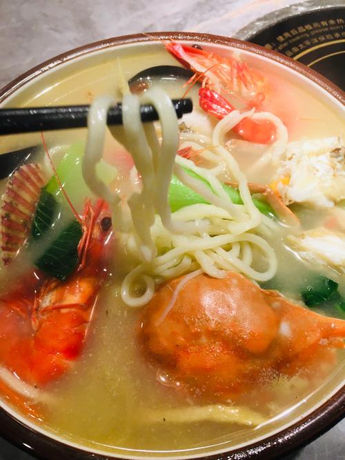 海鲜砂锅汤面图片大全，做法有哪些？-图2