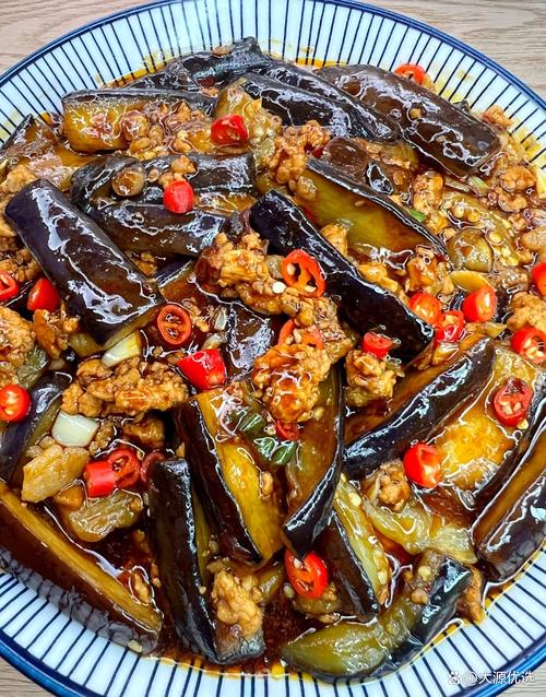 家常茄子红烧肉怎么做才入味？-图3