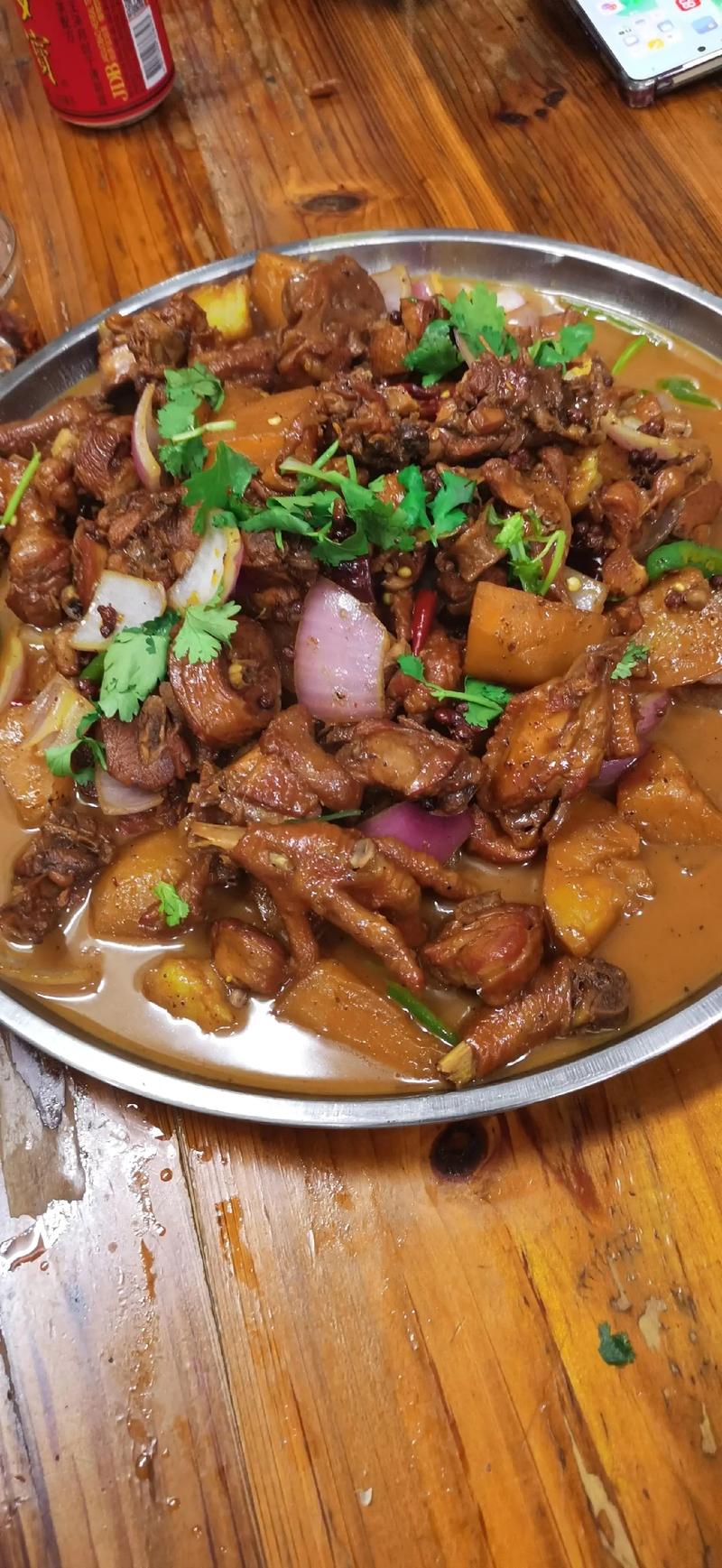 河南大盘鸡家常做法，鸡肉土豆怎么炖入味？-图2