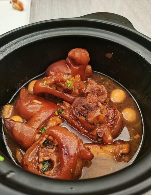 红烧猪脚家常做法怎么做？-图3