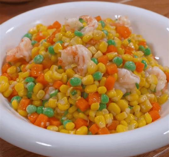 甜玉米虾仁怎么做才好吃？-图1