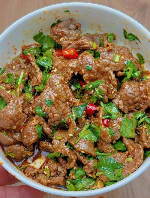 凉菜牛肉怎么做才够入味?-图2 凉菜牛肉怎么做才够入味?-图2