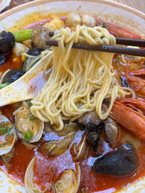 福建特色海鲜面,地道做法有何秘诀?-图3 福建特色海鲜面,地道做法有何秘诀?-图3