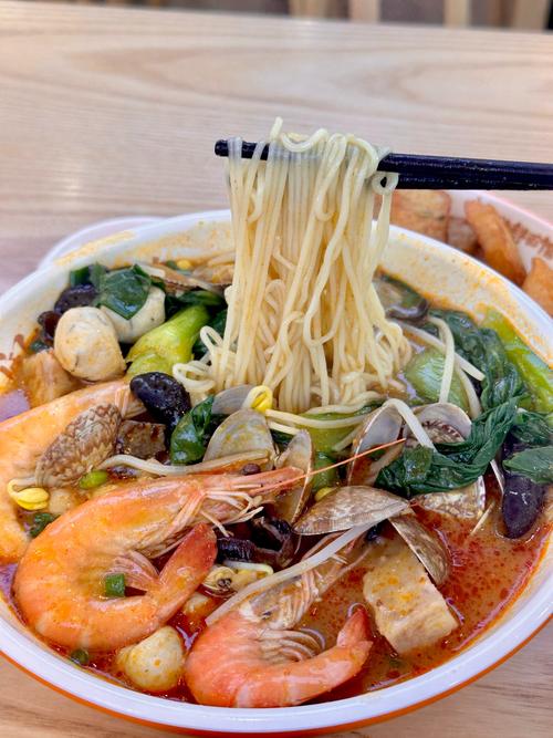 福建特色海鲜面,地道做法有何秘诀?-图1 福建特色海鲜面,地道做法有何秘诀?-图1