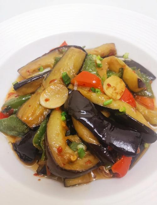 家常炒茄子怎么做才好吃？-图2