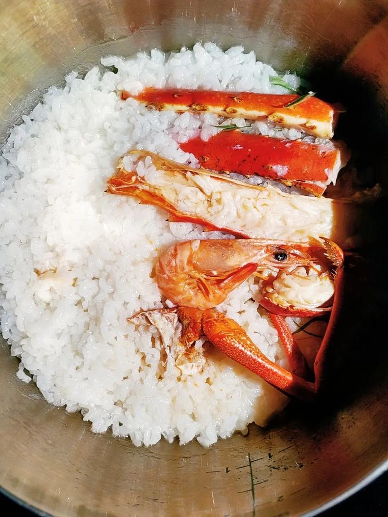 海鲜焖饭学校做法有哪些？-图2