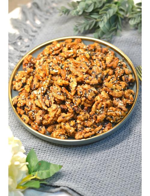 宝宝吃核桃怎么弄碎才安全？-图2