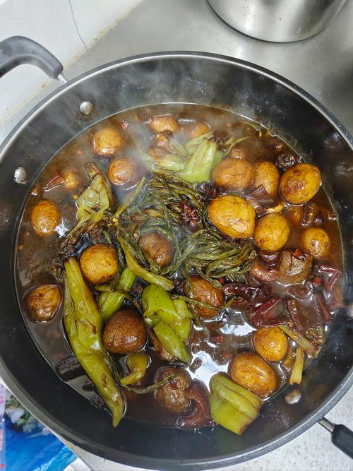 淹大酱土豆怎么做才够家常入味？-图1