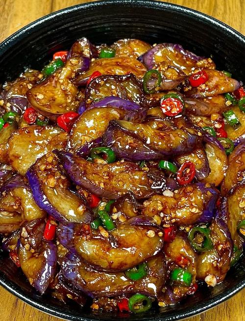 家常杂茄子怎么做?做法大全在这里!-图2 家常杂茄子怎么做?做法大全在这里!-图2