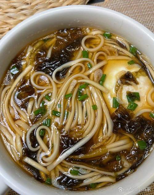 荷包蛋面条怎么做才家常？-图2
