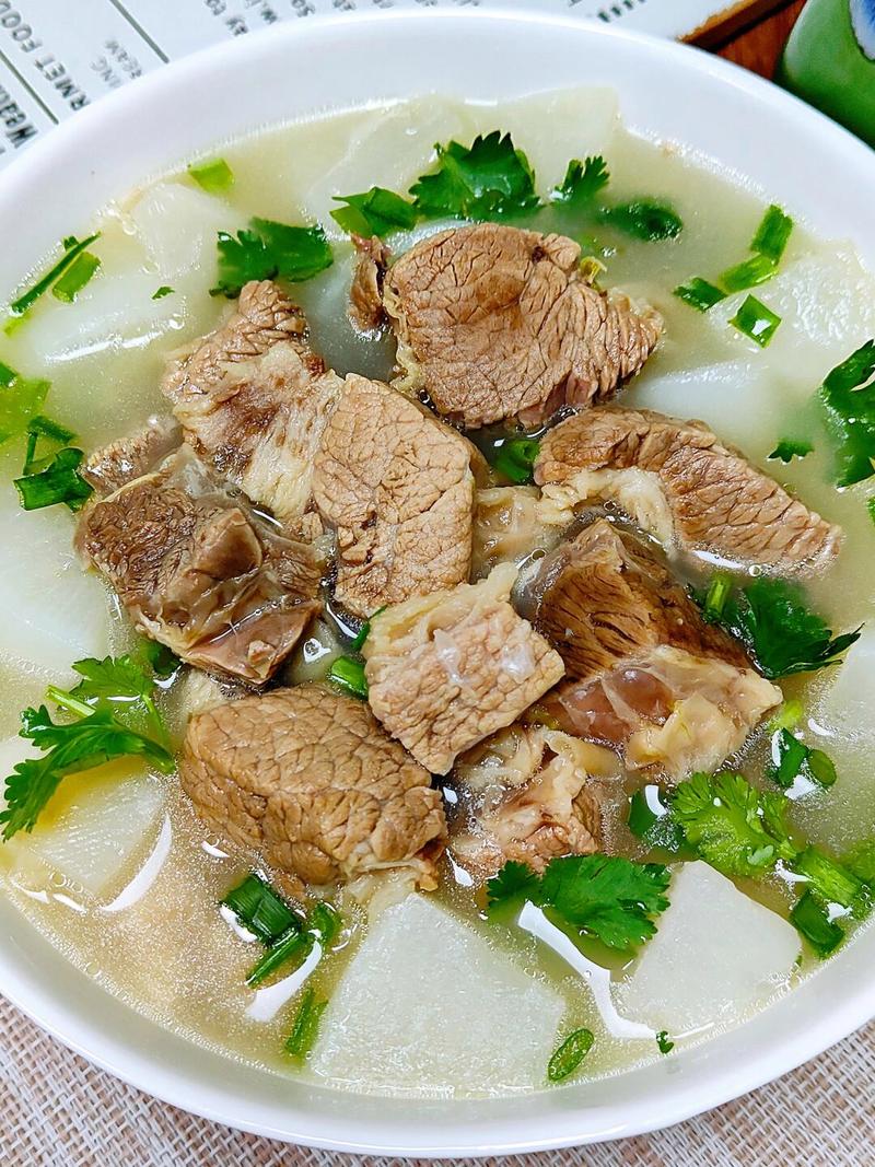 牛肉烧萝卜怎么做才好吃?-图1 牛肉烧萝卜怎么做才好吃?-图1