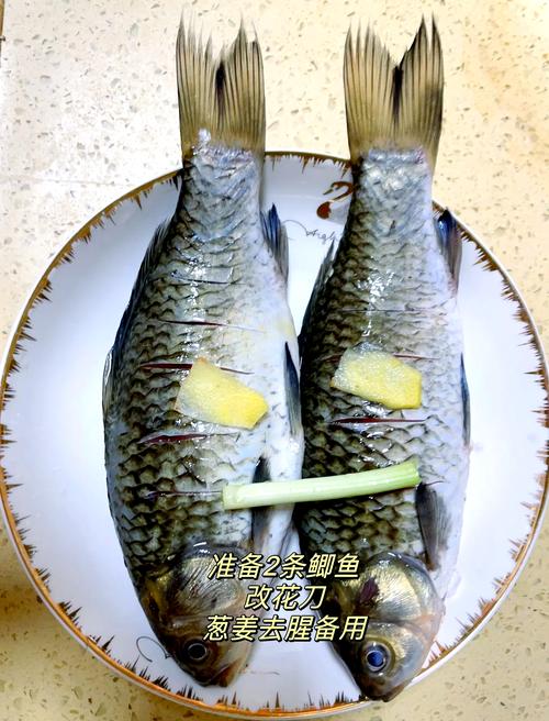 鲫鱼怎么做宝宝才爱吃?-图2 鲫鱼怎么做宝宝才爱吃?-图2