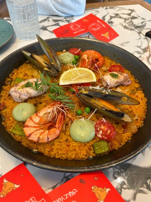 黄油怎么做西班牙海鲜烩饭？-图2