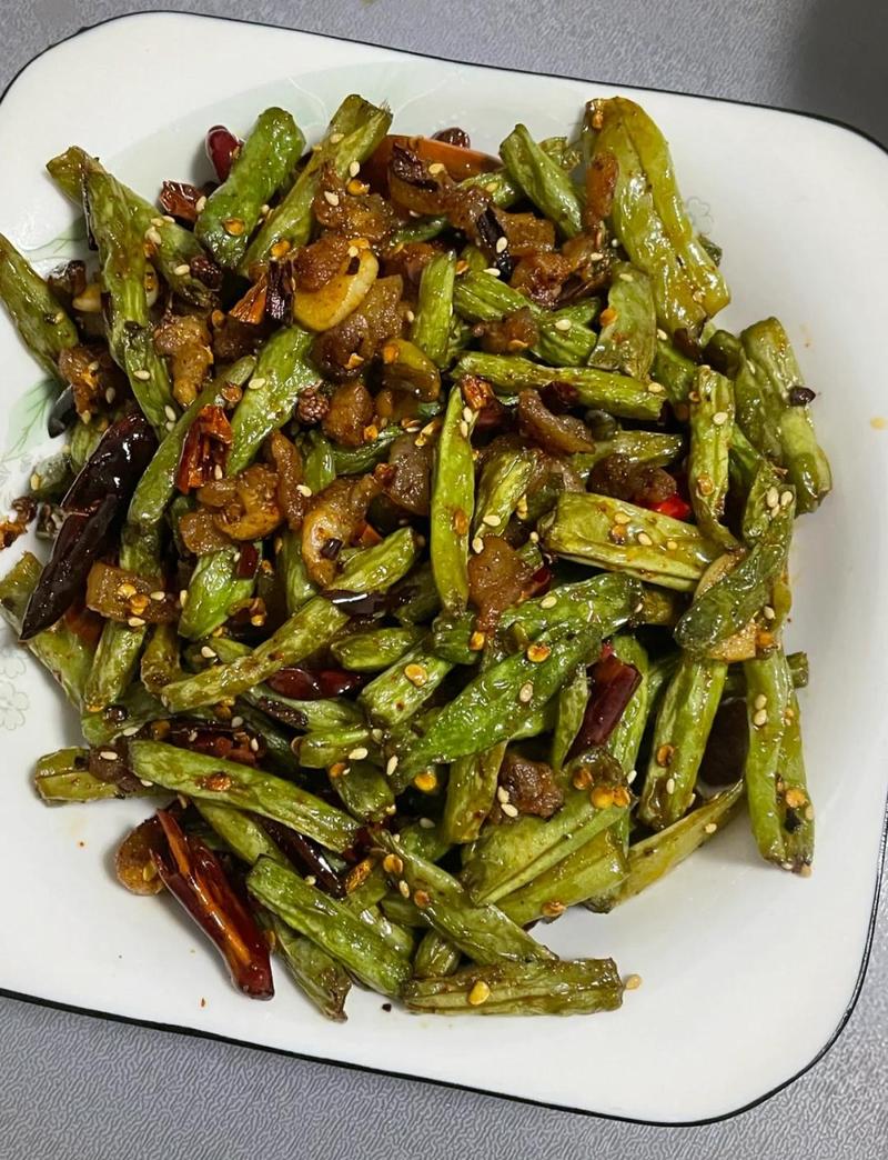 素干扁豆角怎么炒才入味?-图1 素干扁豆角怎么炒才入味?-图1