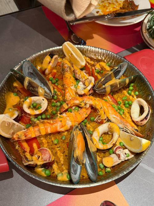 西班牙海鲜烩饭价格贵不贵？-图3