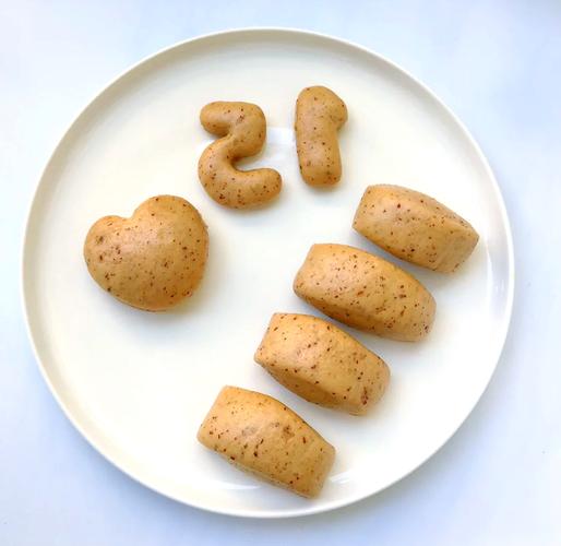 半岁宝宝能吃核桃辅食吗?-图3 半岁宝宝能吃核桃辅食吗?-图3