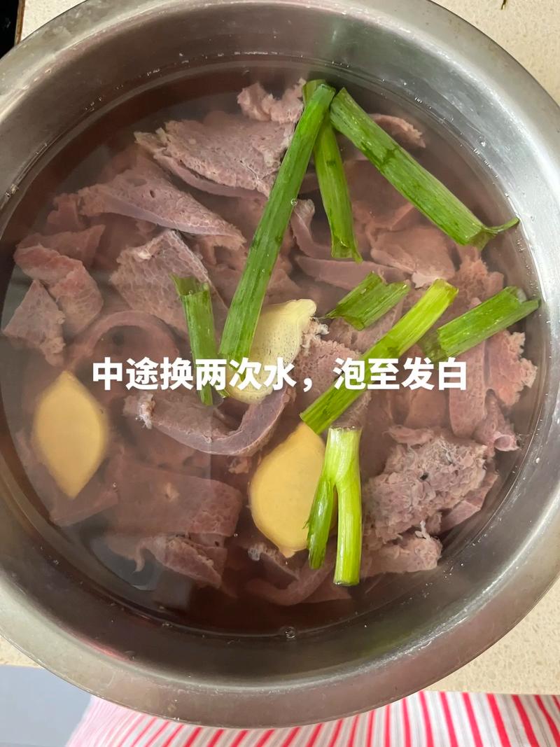 猪肝煮多久才适合宝宝吃?-图2 猪肝煮多久才适合宝宝吃?-图2