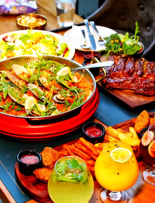 西班牙海鲜烩饭配红酒，经典搭配有何秘诀？-图3