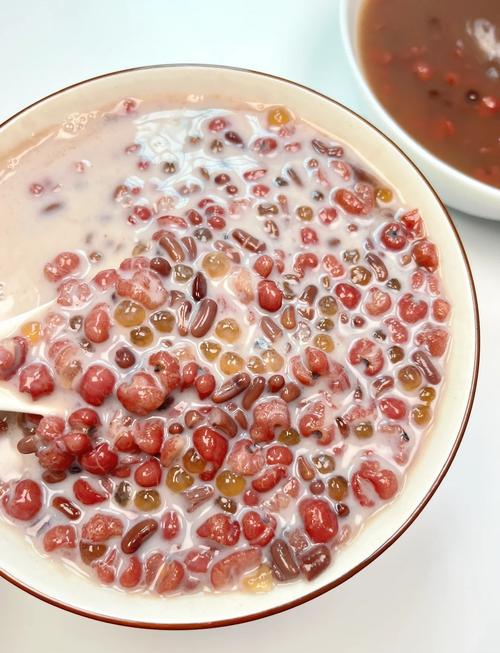 宝宝薏米红豆粥怎么做？-图1