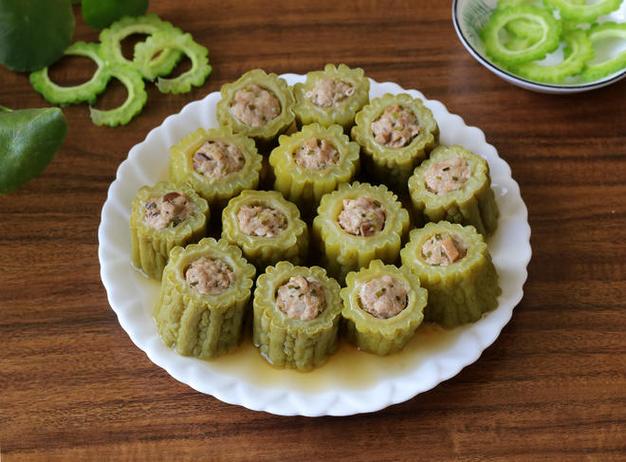 苦瓜辅食怎么做宝宝才爱吃?-图3 苦瓜辅食怎么做宝宝才爱吃?-图3