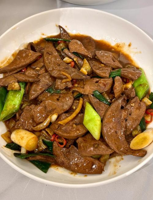 宝宝辅食炒猪肝怎么做？-图2