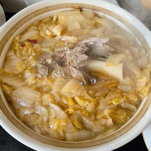 羊排酸菜怎么做？家常做法大全来啦！-图1