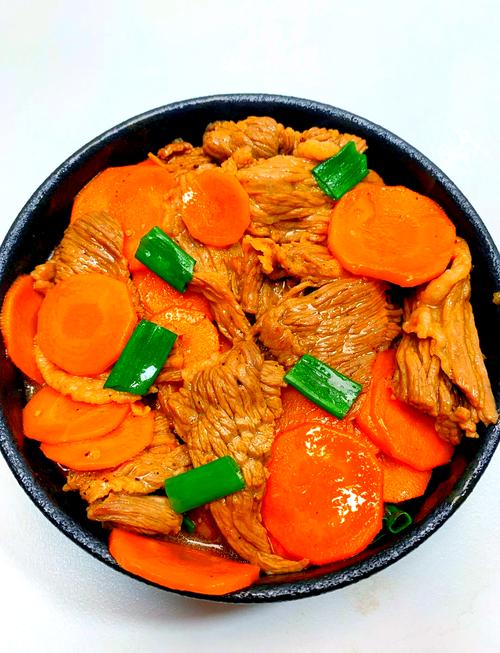 牛肉炒萝卜怎么做才好吃？-图1