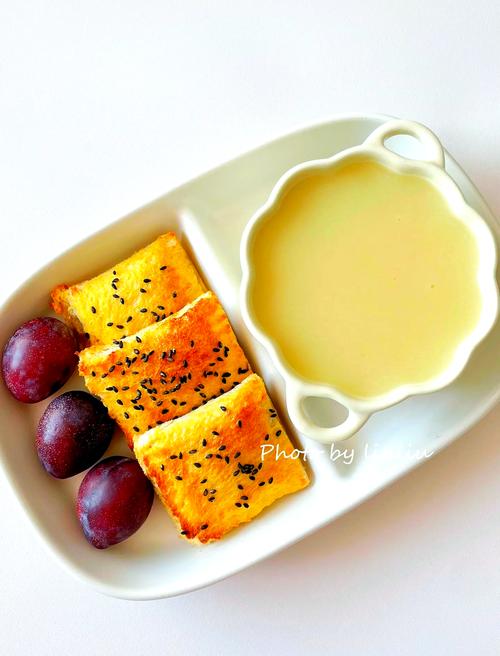 宝宝米糊能加香蕉吗？-图1