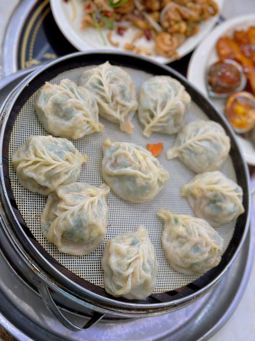 海鲜饺子怎么做馅才鲜嫩多汁？-图3