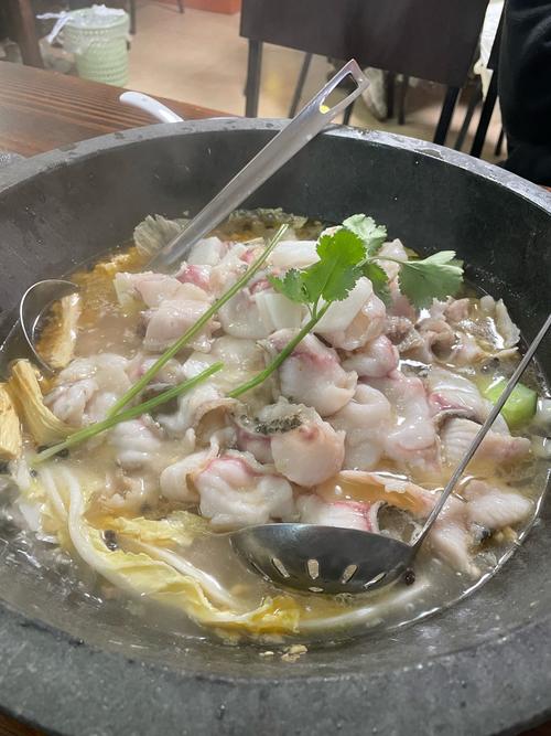 石锅鱼家常做法有哪些？-图3