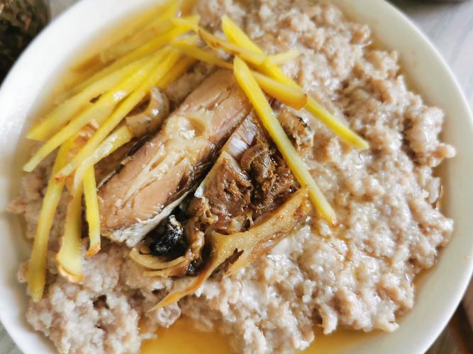 宝宝辅食蒸鱼饼怎么做？-图3