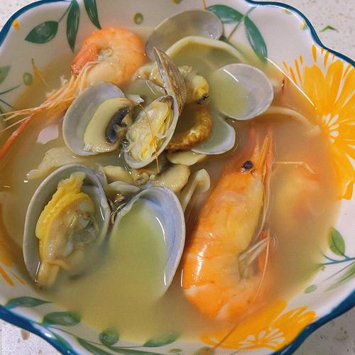 菌菇和海鲜同食会中毒吗？-图3