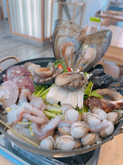 茼蒿海鲜同食会中毒吗？-图1