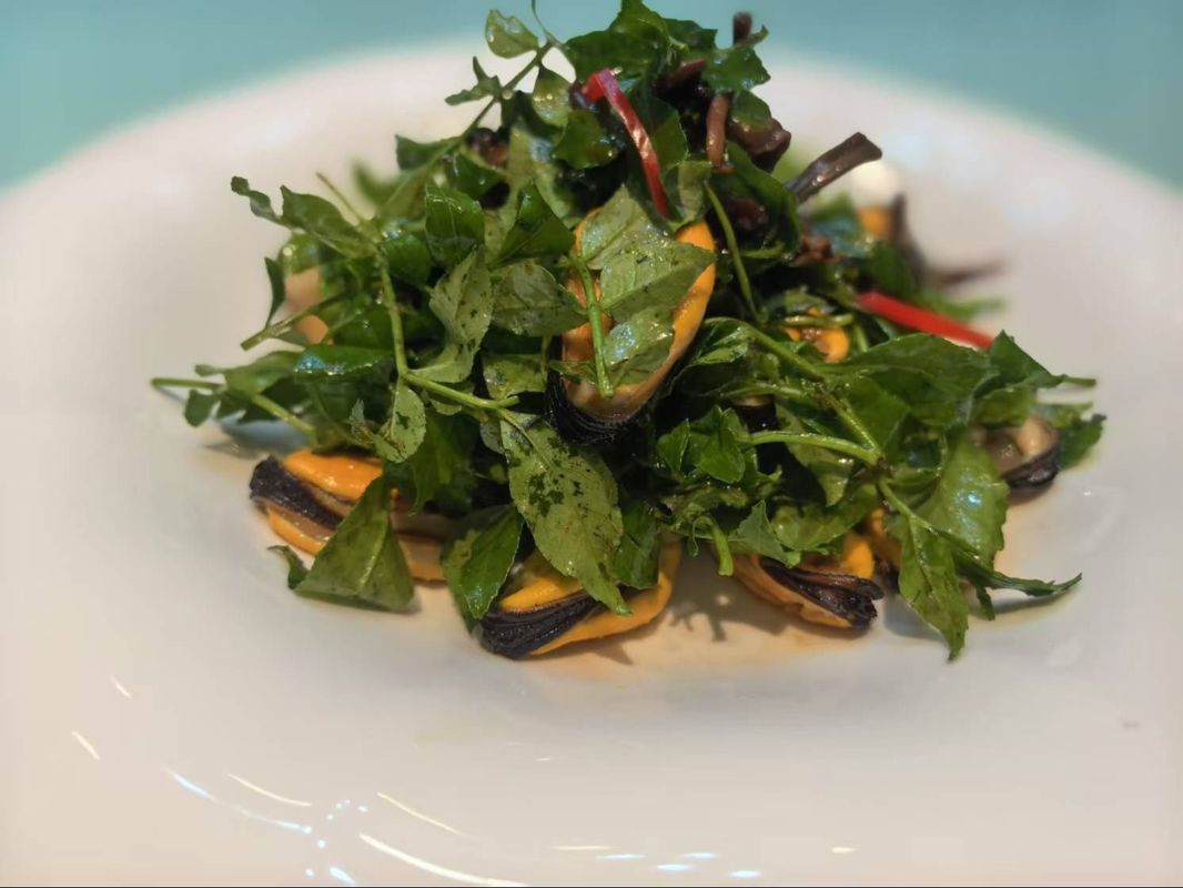 海鲜香椿能同食吗？-图1