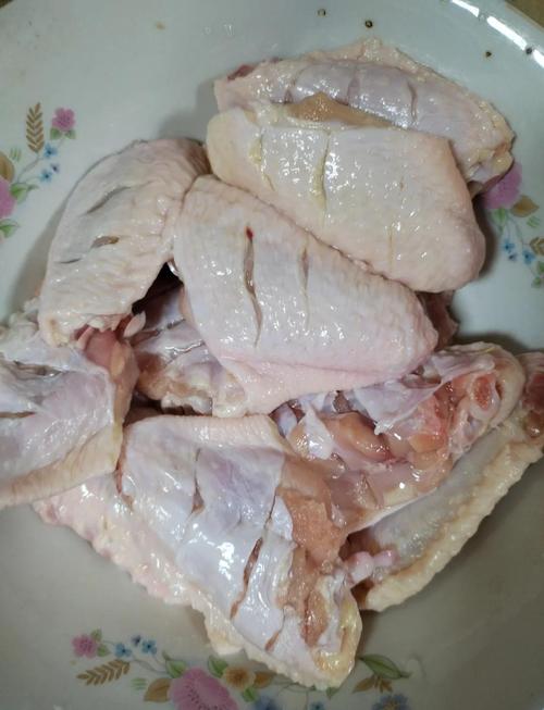 家常烤翅腌制有何秘诀？-图1