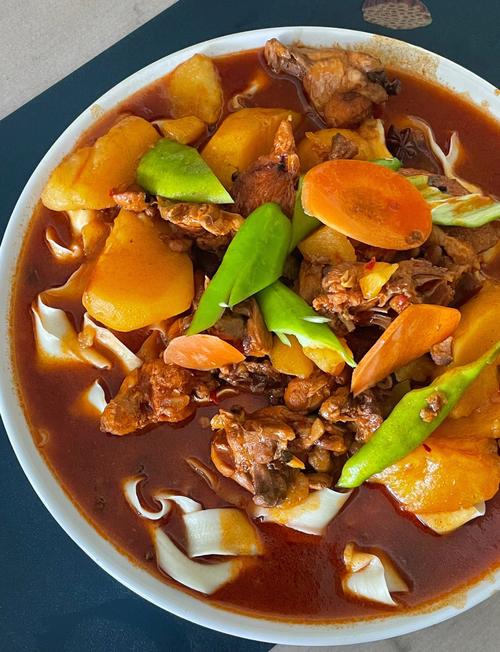 大盘鸡酱料加海鲜酱？口味会冲突吗？-图1