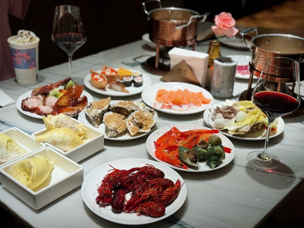 红酒配海鲜，能一起吃吗？-图2