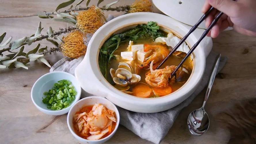 海鲜麻辣一锅鲜怎么做？-图3