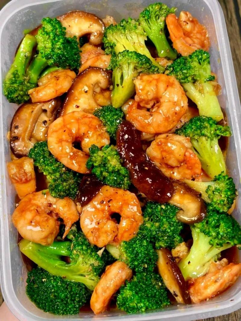 宝宝辅食西兰花虾香菇怎么做？-图3